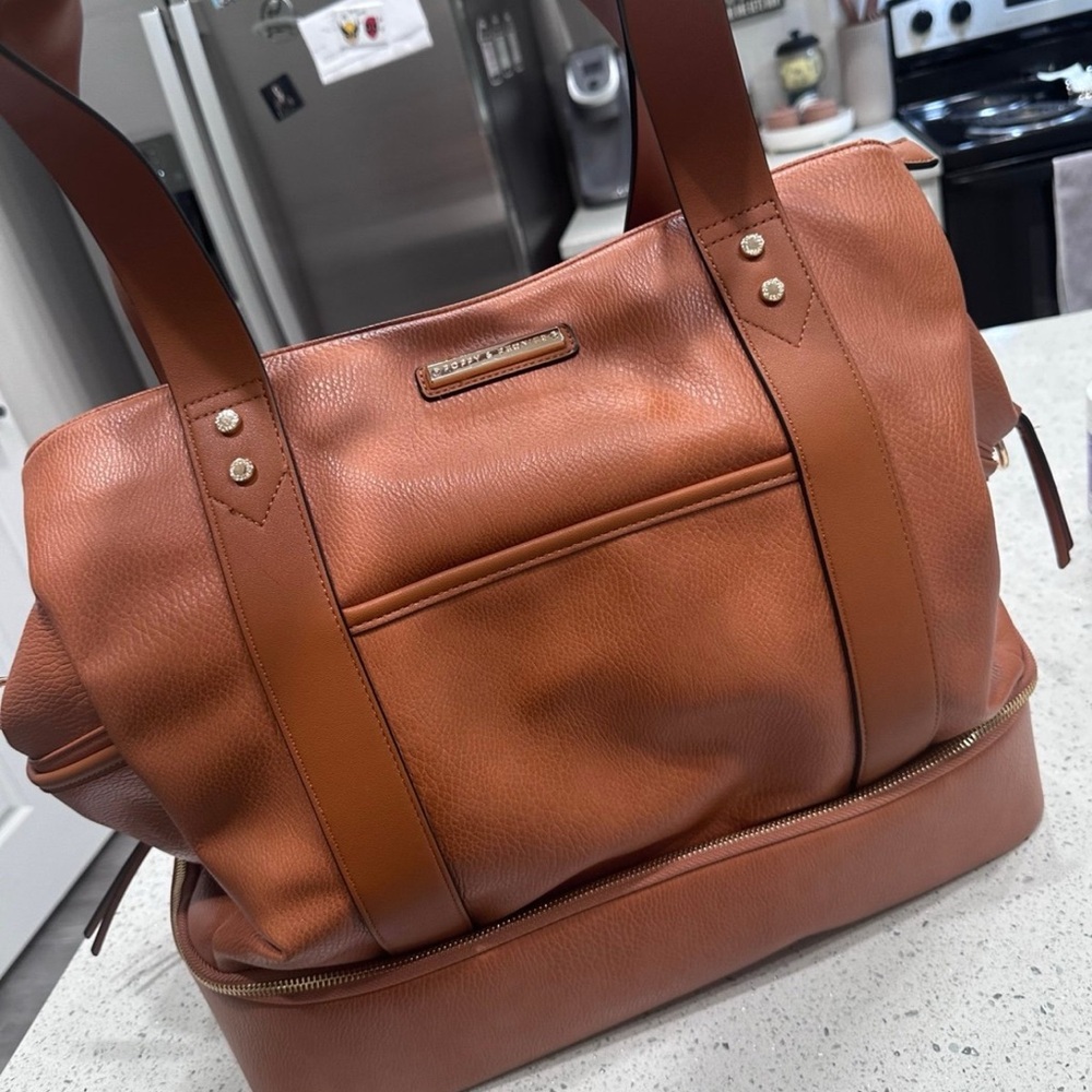 Poppy & Peonies Brown Travel Bag